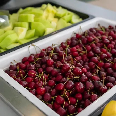 Hotell Mpm Kalina Garden 4*