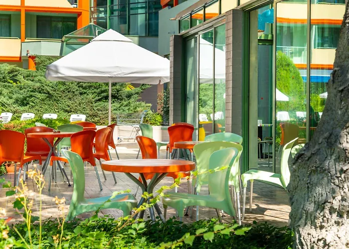 Mpm Kalina Garden Hotel